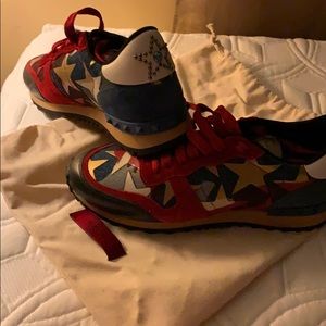 valentino garavani sneakers stars